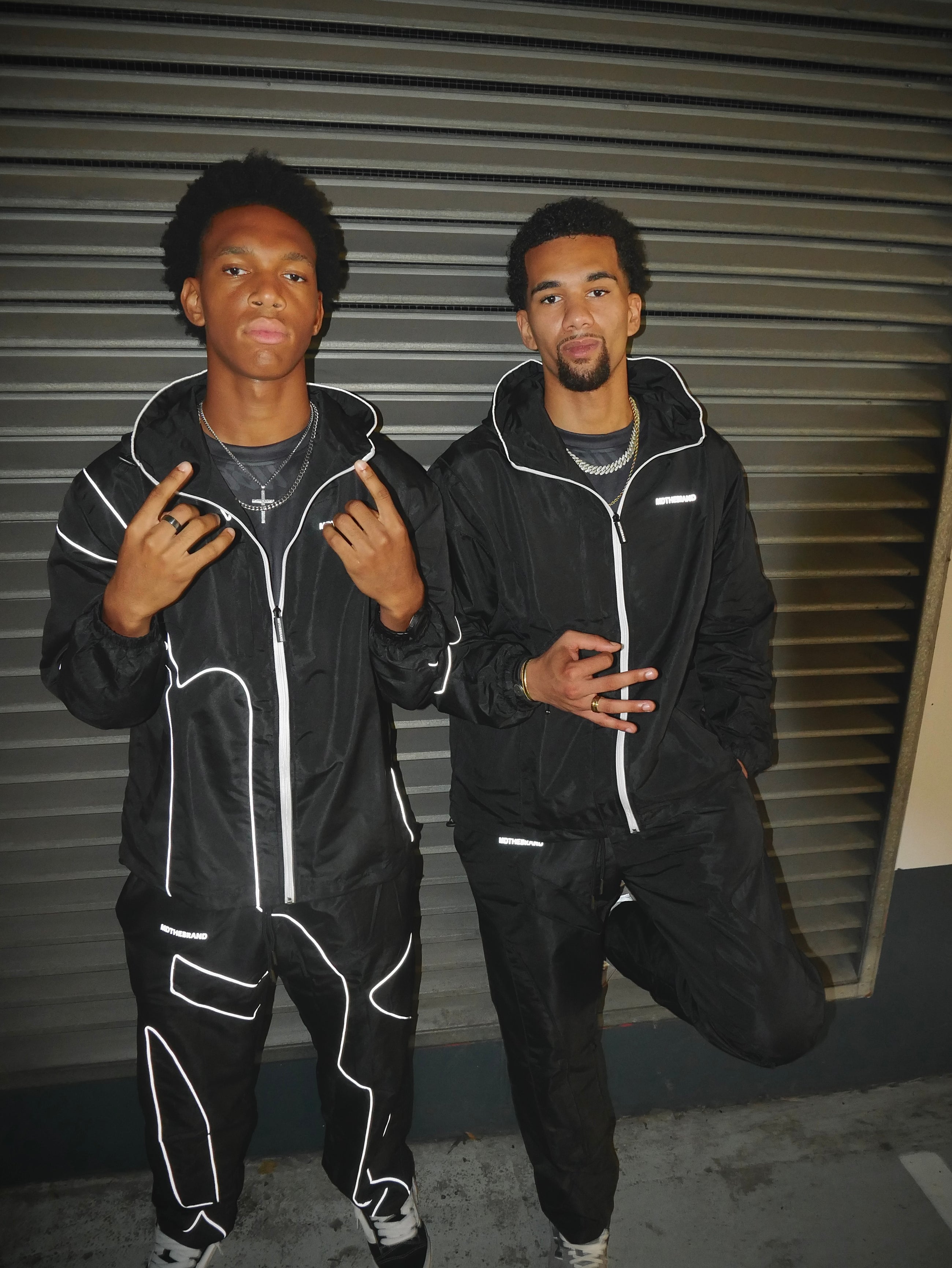 WINDBREAKER PANTS - BLACK